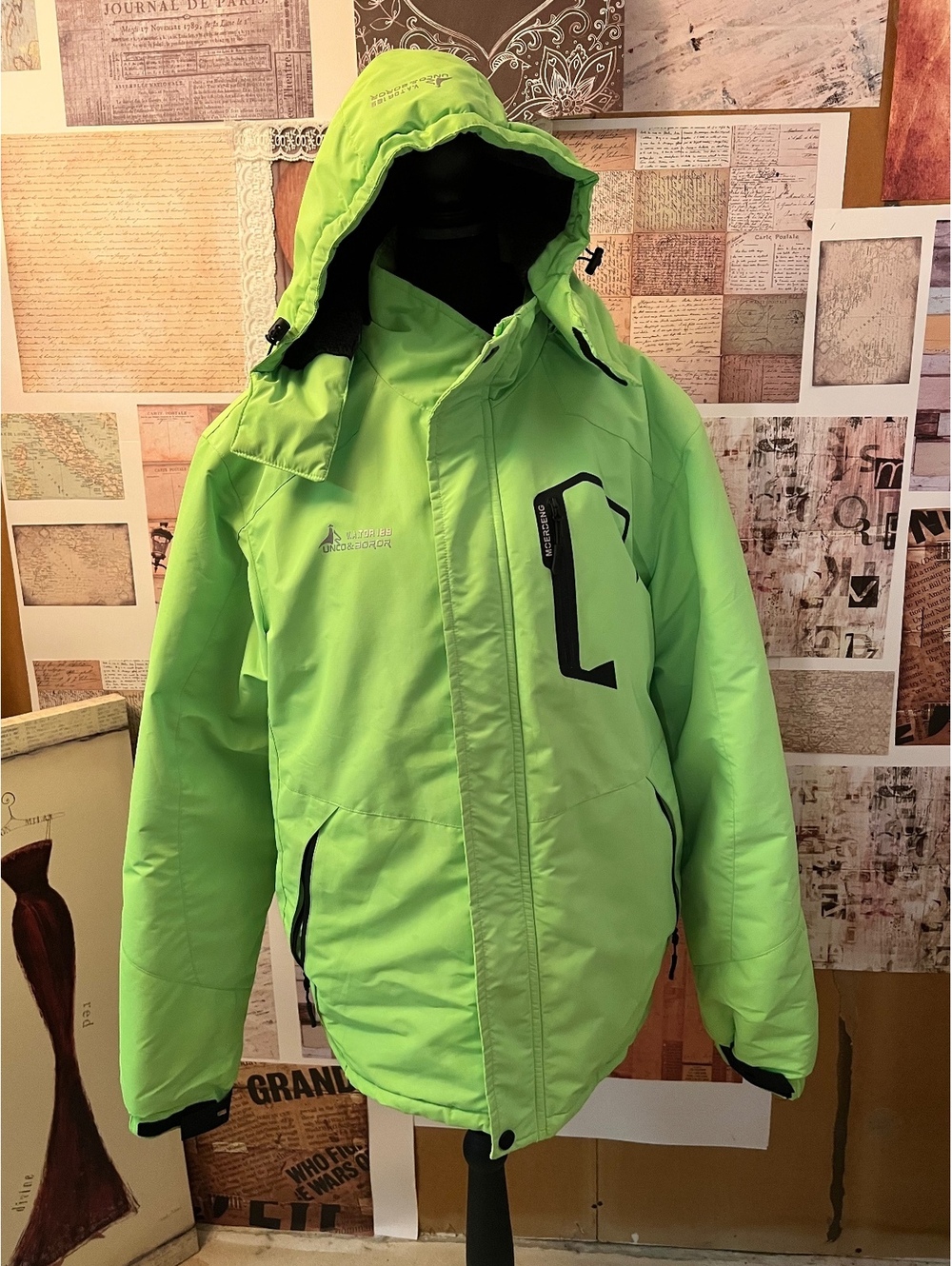 MOERDENG Faux Fur Hooded Green Ski Snowboard Jacket Mens Medium